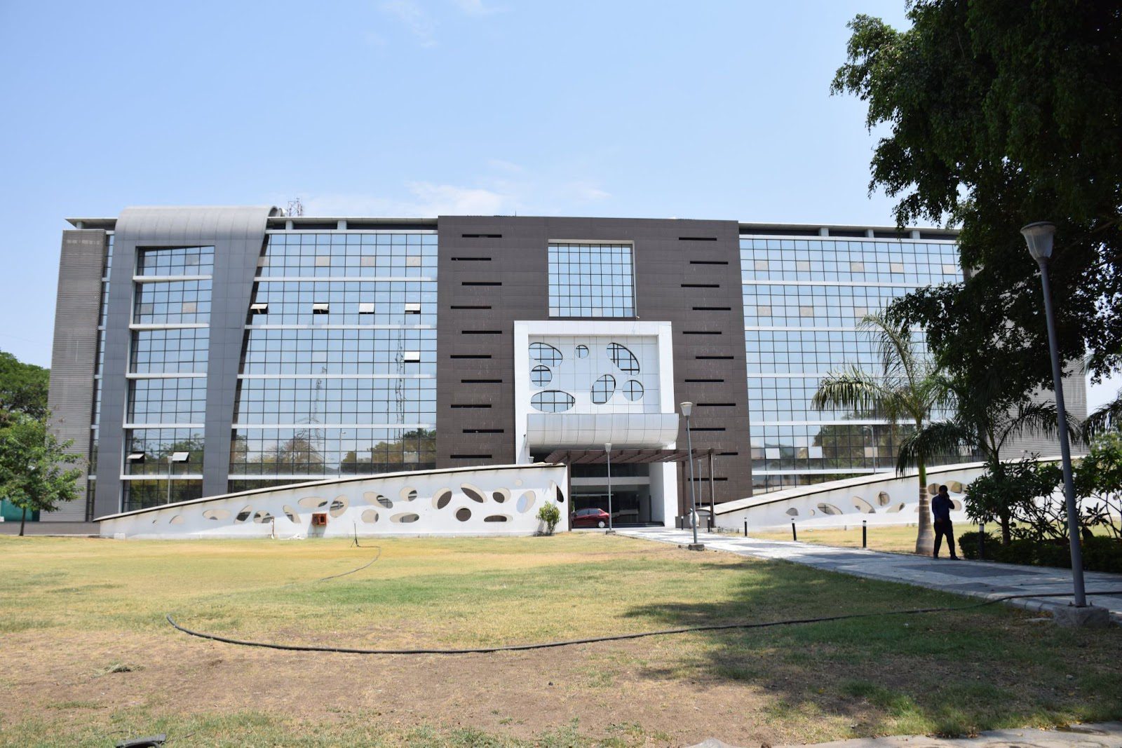 A CIS Office in India